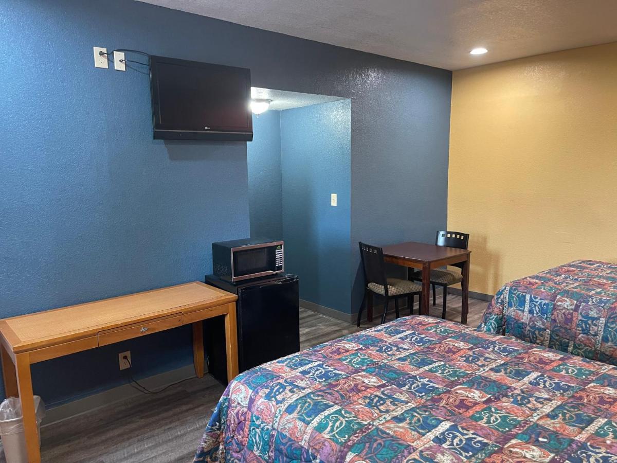 Kenwood Court Motel Вілсон Екстер'єр фото